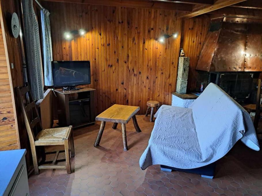 Holiday home Maison De Campagne Usson-en-Forez